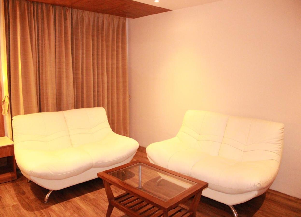 Sarovar Portico, Somnāth Extérieur photo