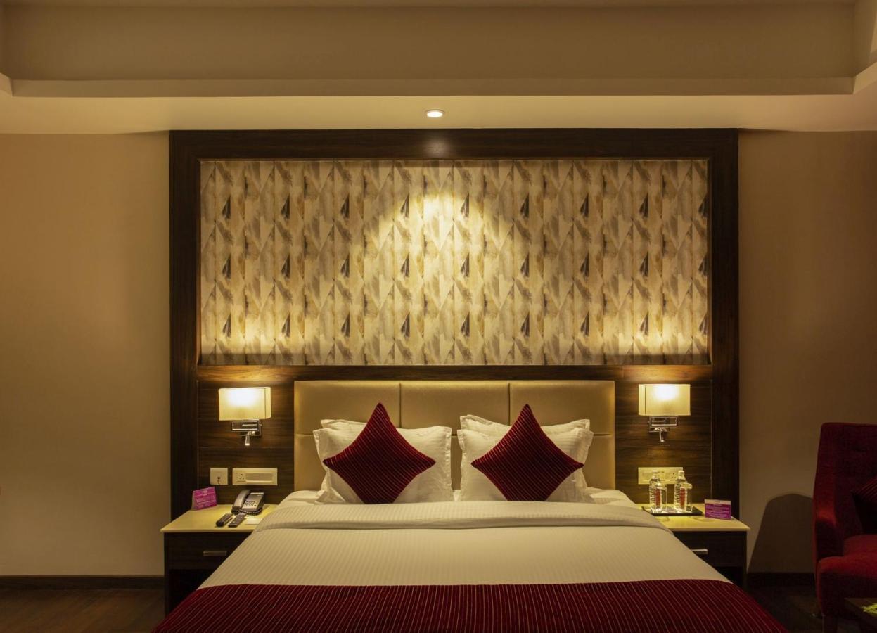 Sarovar Portico, Somnāth Extérieur photo