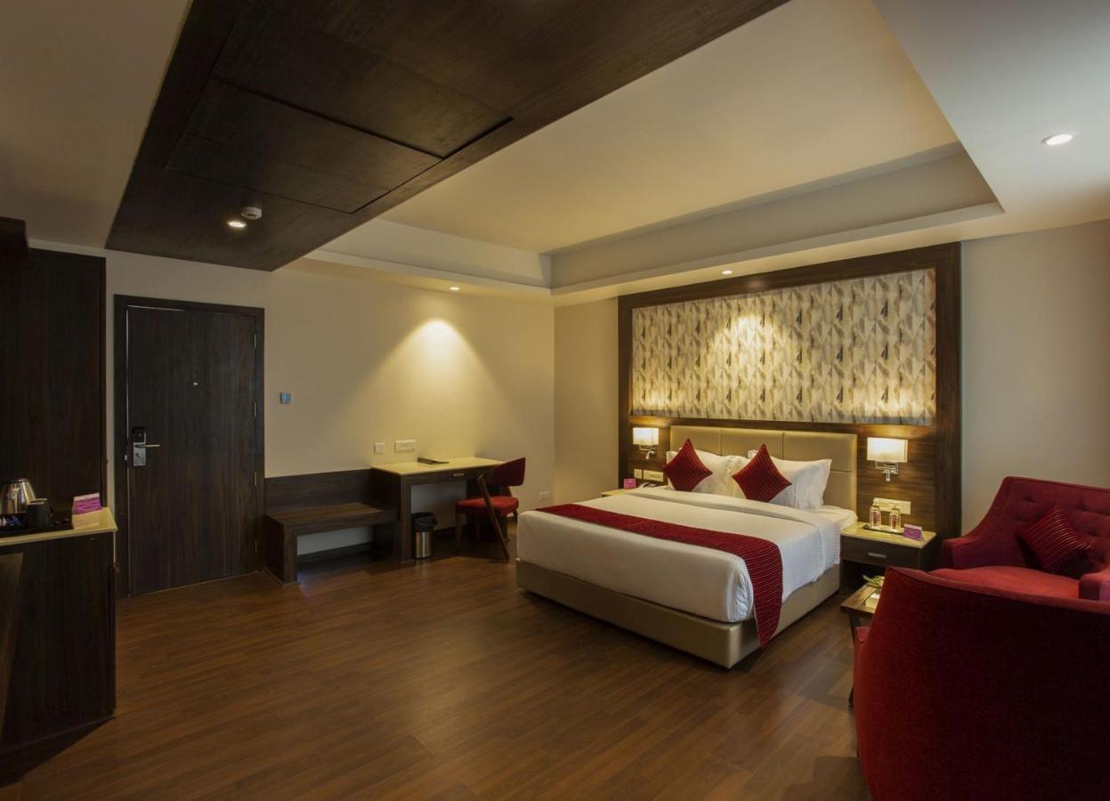 Sarovar Portico, Somnāth Extérieur photo