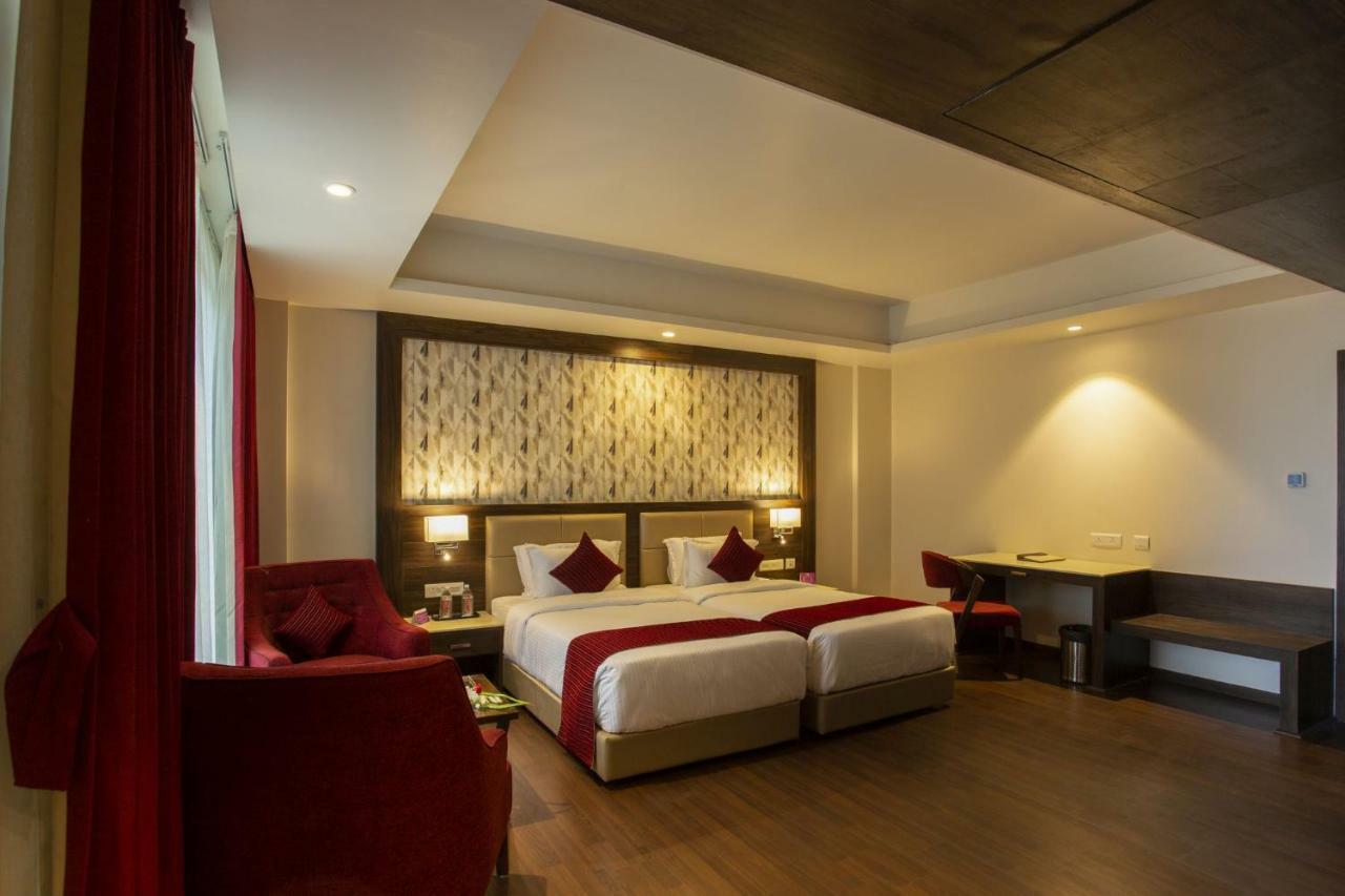 Sarovar Portico, Somnāth Extérieur photo